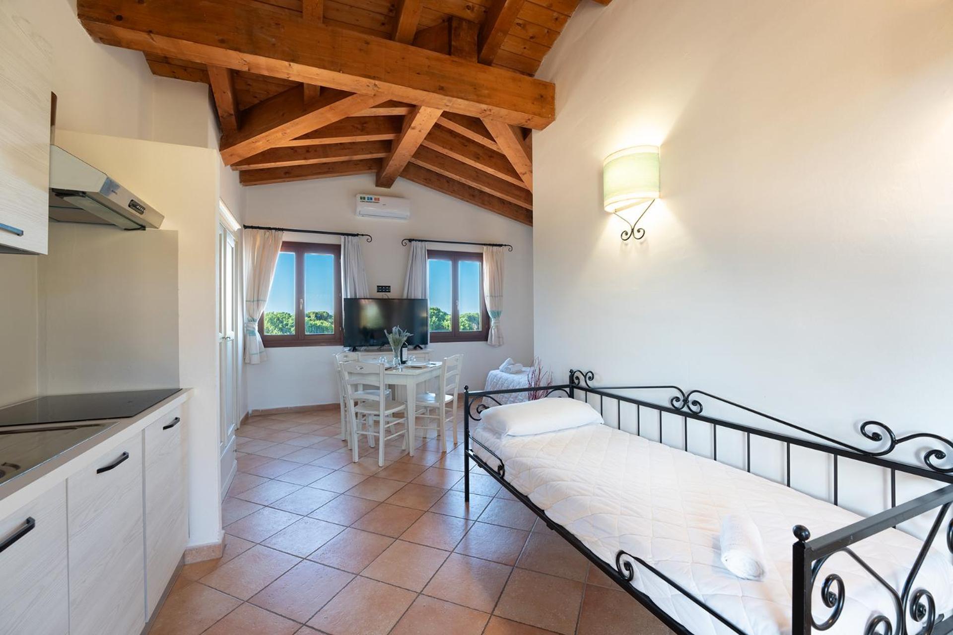 Residence Baia Dei Mirti Vignola Mare Exterior photo